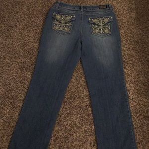 Earl jeans gorgeous detail! Rhinestone embellished